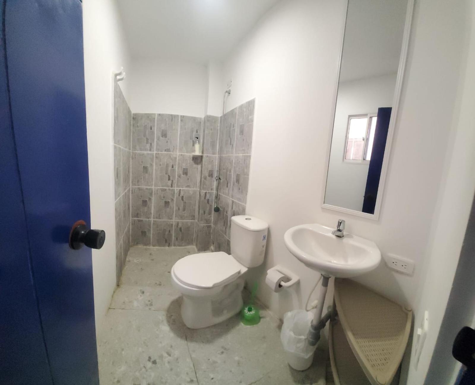 Hotelito La Aventura, Ac Private Wc Rooms Near The Old Town, No Tax Cartagena  Exterior foto