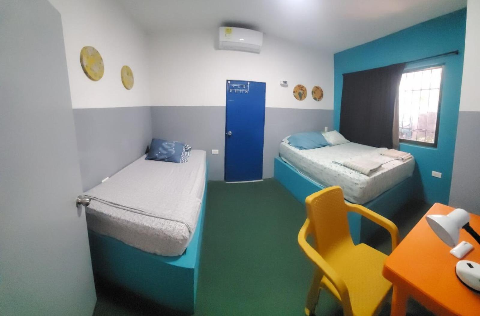 Hotelito La Aventura, Ac Private Wc Rooms Near The Old Town, No Tax Cartagena  Exterior foto